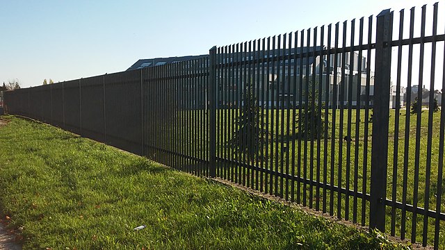 commercial fence contractor in ocean county monmouth county new jersey